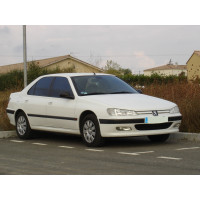 Phare pour PEUGEOT 406